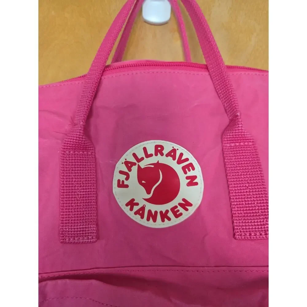 Fjallraven Kanken Classic Backpack In Pink